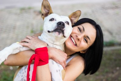 Senior Dog Saved From Euthanasia Last Minute Thanks Owner In Emotional Clip